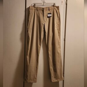 E.B. Horizon Guide Travex Chinos